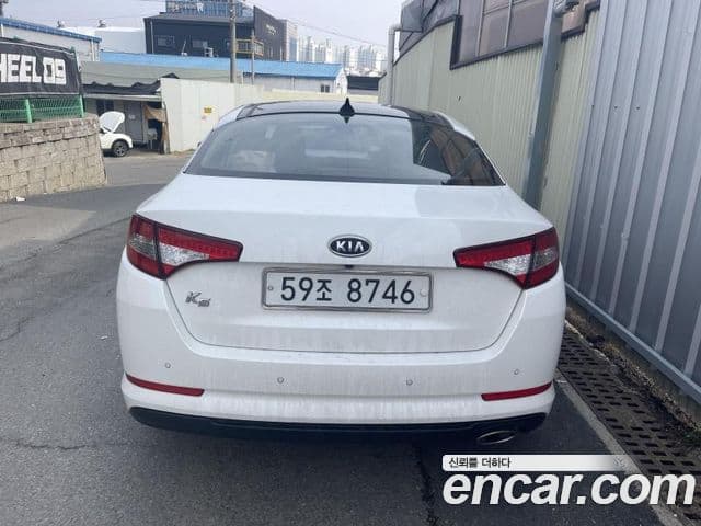 Kia K5 Prestige, 2011 4