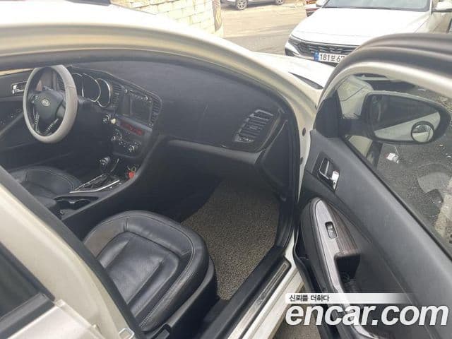 Kia K5 Prestige, 2011 14