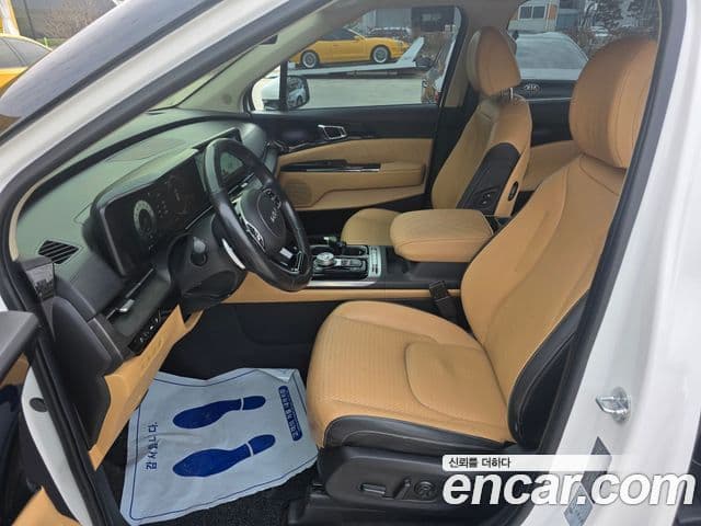 Kia Carnival 4세대 Signature, 2022 11