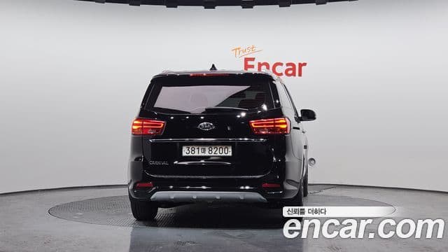 Kia The / новый New Carnival Luxury, 2019 4