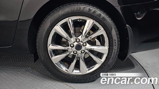 Kia The / новый New Carnival Luxury, 2019 все фото