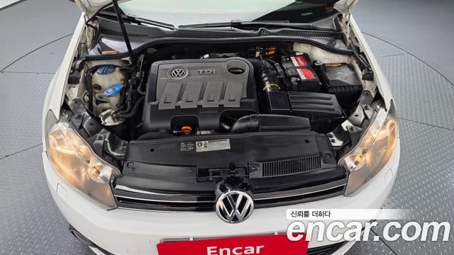 Volkswagen Гольф 6세대, 2011 6