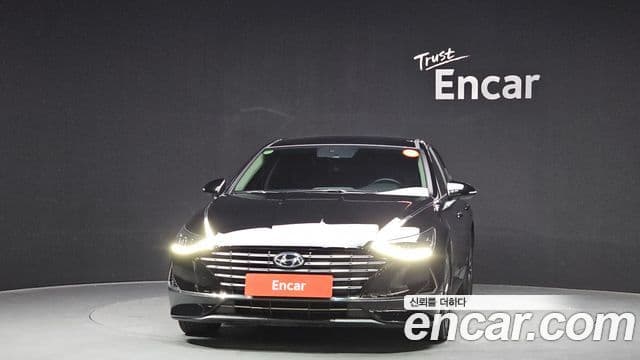 Hyundai Sonata гибрид (DN8) Premium Plus, 2022 3