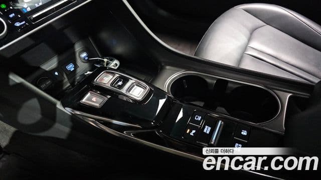 Hyundai Sonata гибрид (DN8) Premium Plus, 2022 9
