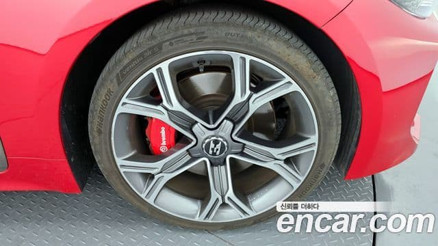 Kia 스팅어 GT, 2018 все фото