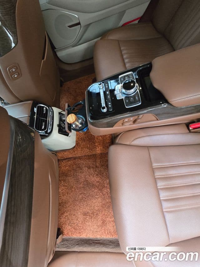 Genesis G90 Luxury, 2021 8