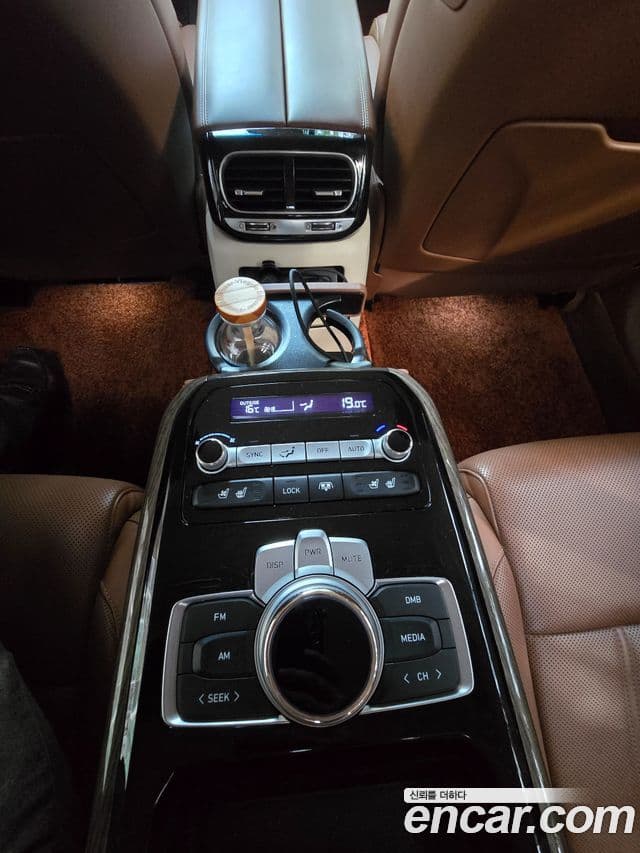 Genesis G90 Luxury, 2021 16