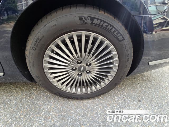 Genesis G90 Luxury, 2021 19