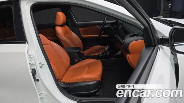 Kia The / новый New K3 2세대 Signature, 2023 12