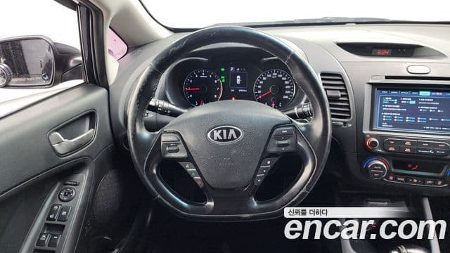 Kia The / новый New K3 Style, 2017 13