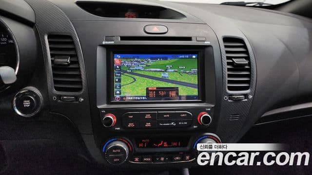 Kia The / новый New K3 Style, 2017 15