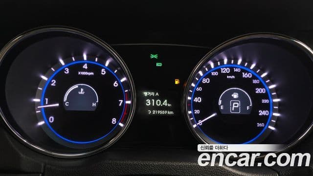 Hyundai Sonata The / новый 브릴리언트 Premium, 2014 8