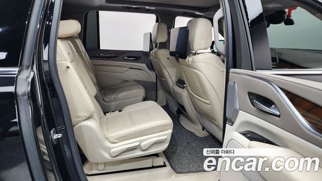 Cadillac Escalade 5세대 ESV Premium Luxury Platinum, 2022 12