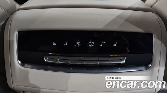 Cadillac Escalade 5세대 ESV Premium Luxury Platinum, 2022 19