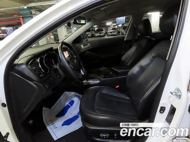 Kia K5 Prestige, 2011 6