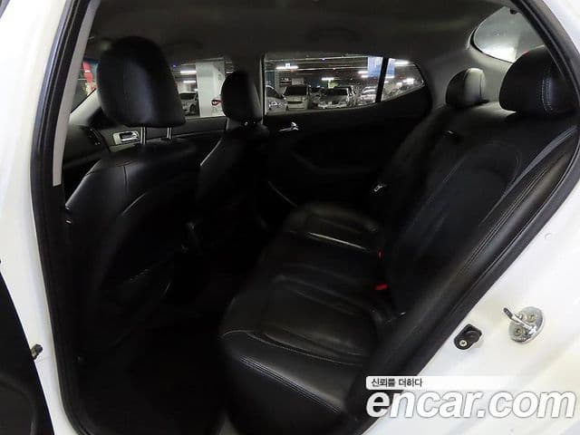 Kia K5 Prestige, 2011 7