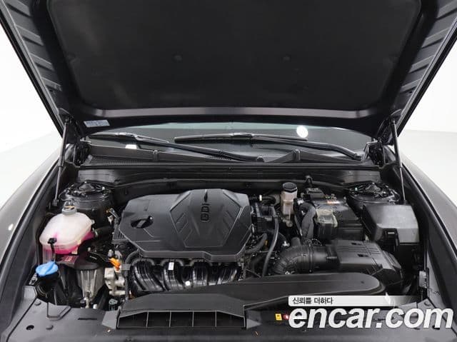 Hyundai Grandeur (GN7) Premium, 2024 17