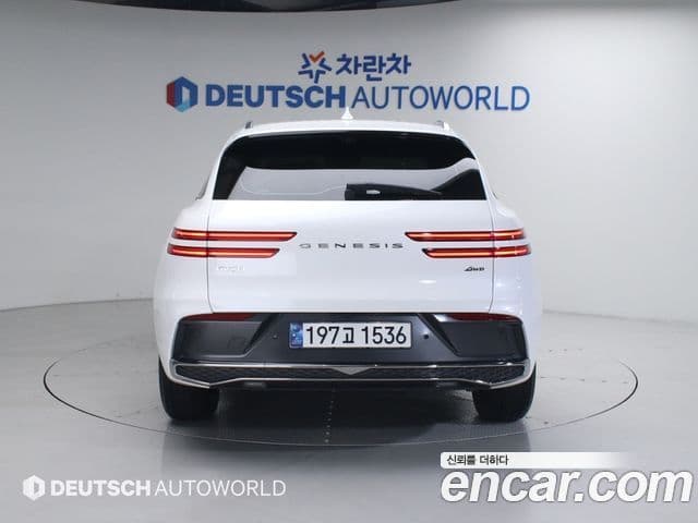 Genesis GV70, 2025 4