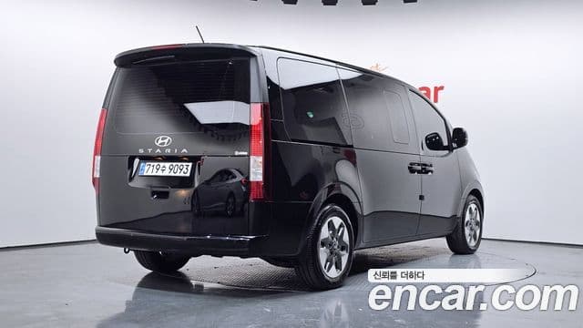 Hyundai Staria Modern, 2025 2