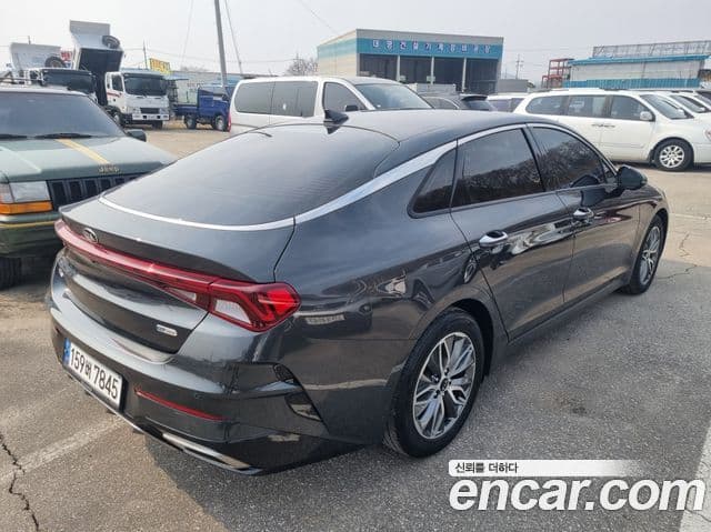 Kia K5 гибрид 3세대 Signature, 2020 3