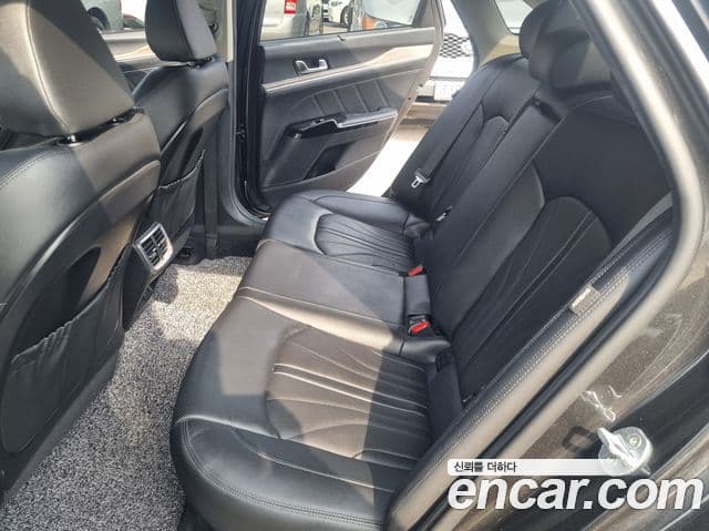 Kia K5 гибрид 3세대 Signature, 2020 9