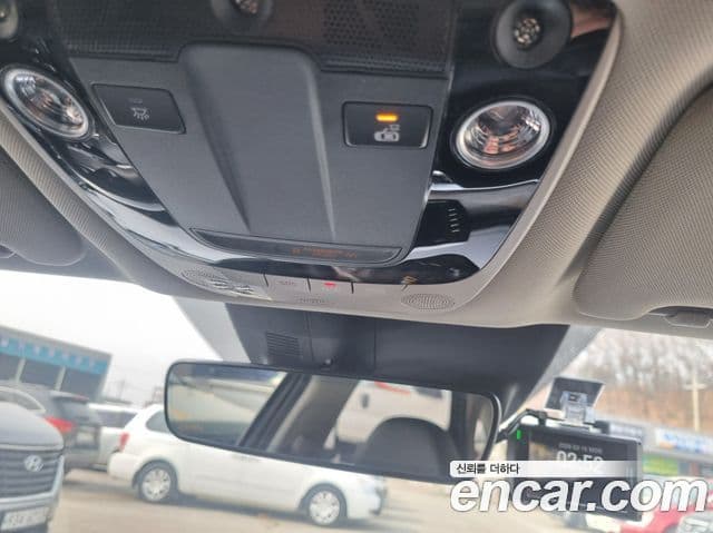 Kia K5 гибрид 3세대 Signature, 2020 15