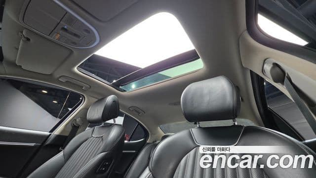 Genesis G70 Supreme, 2018 11