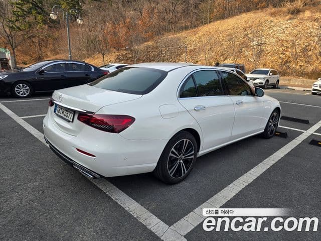 Mercedes-Benz E-класс W213 Avantgarde, 2021 2