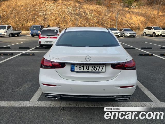 Mercedes-Benz E-класс W213 Avantgarde, 2021 4