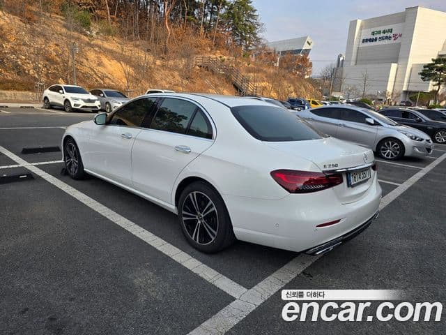 Mercedes-Benz E-класс W213 Avantgarde, 2021 13