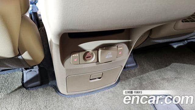 Kia All New Carnival Noblesse, 2018 19