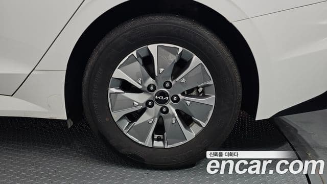 Kia The / новый New K5 гибрид 3세대 Prestige, 2024 все фото