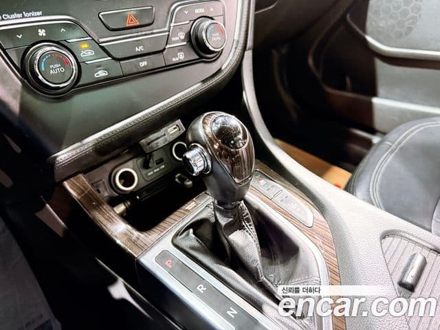 Kia K5 Prestige, 2011 9