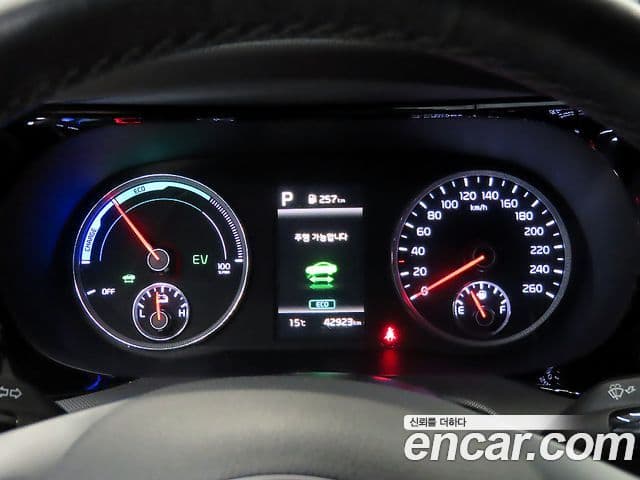 Kia K5 гибрид 3세대 Prestige, 2023 8