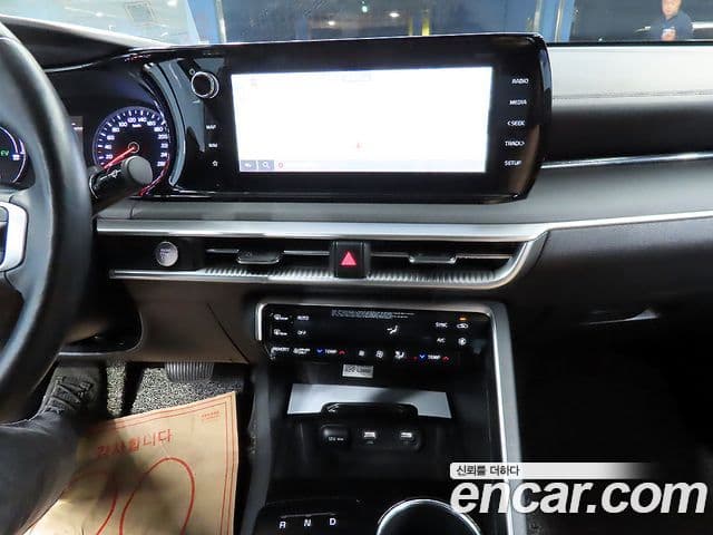 Kia K5 гибрид 3세대 Prestige, 2023 11