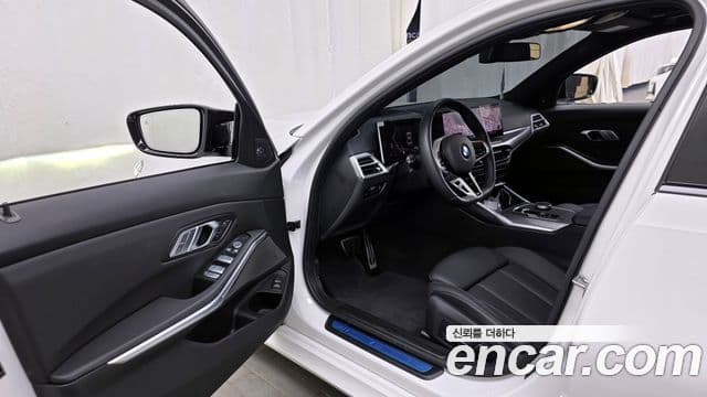 BMW 3시리즈 (G20) 320i M Sport, 2025 10