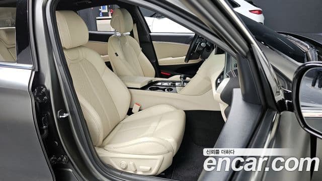 Genesis The / новый New G70, 2024 10