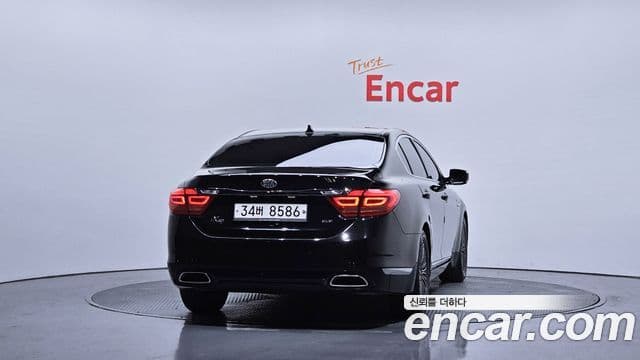 Kia K9 Special, 2013 4