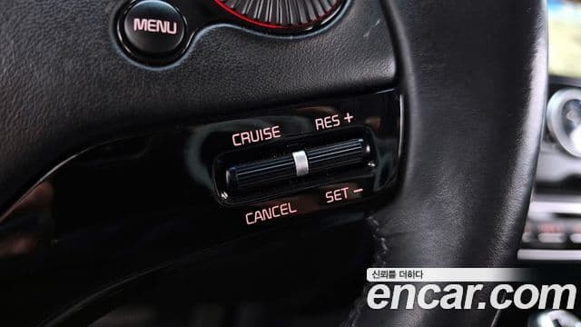 Kia K9 Special, 2013 17