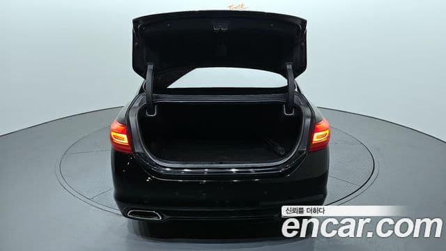 Kia K9 Special, 2013 20