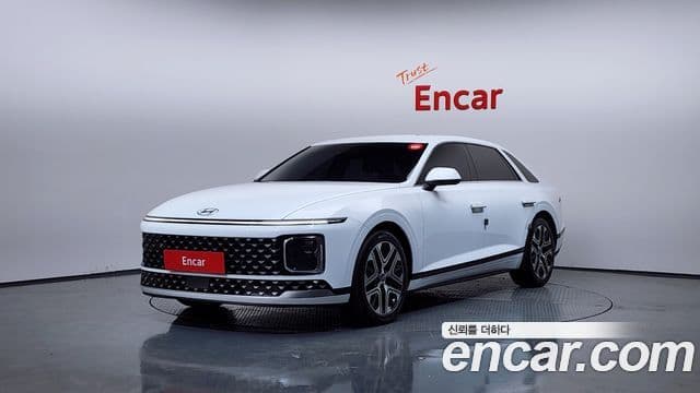 Hyundai Grandeur (GN7) Premium, 2023 1