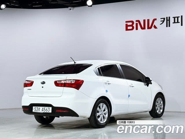 Kia All New Pride Deluxe, 2014 2