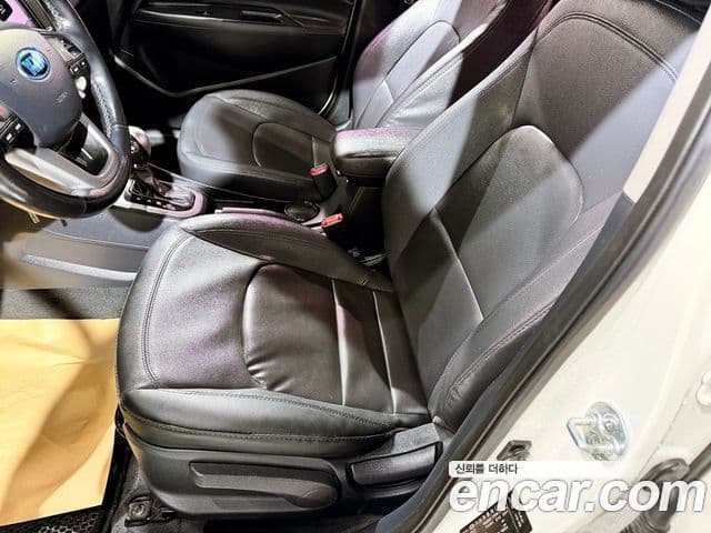 Kia All New Pride Deluxe, 2014 18