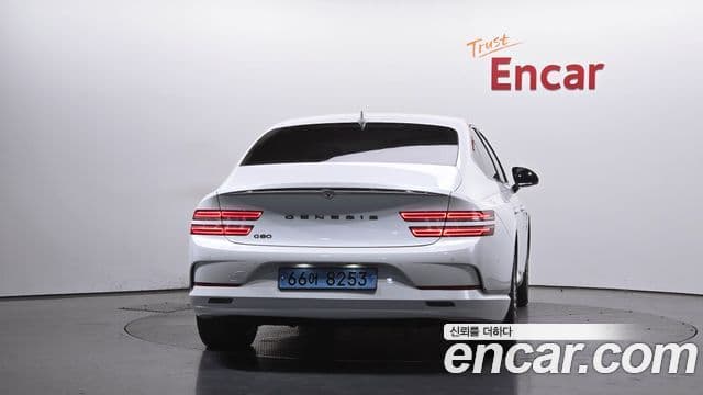 Genesis electrified G80 (RG3) e-AWD, 2023 4
