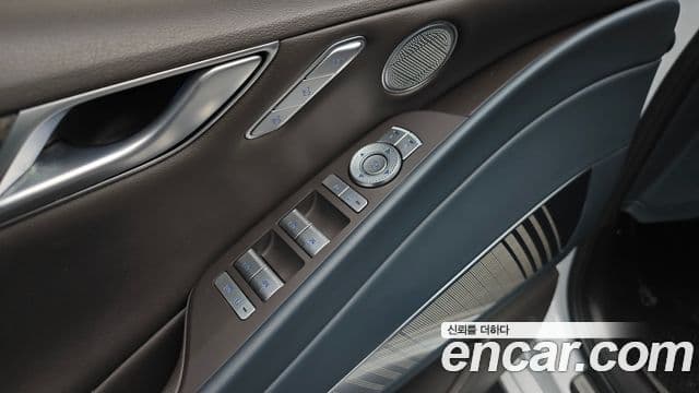 Genesis electrified G80 (RG3) e-AWD, 2023 17