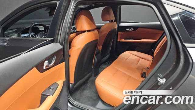 Kia The / новый New K3 2세대 Prestige, 2024 13