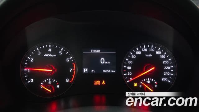 Kia All New K7 3.0 LPI Luxury (арендный автомобиль), 2017 8