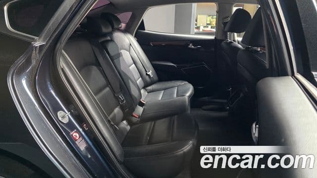 Kia All New K7 3.0 LPI Luxury (арендный автомобиль), 2017 12