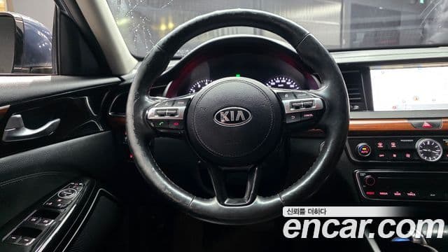 Kia All New K7 3.0 LPI Luxury (арендный автомобиль), 2017 13