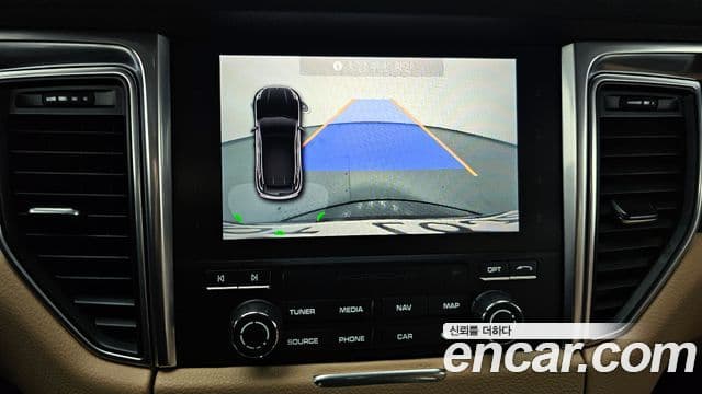 Porsche Macan 95B, 2018 14